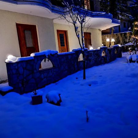 Keramidaki Mini Suites 4 Kalavryta Exteriér fotografie