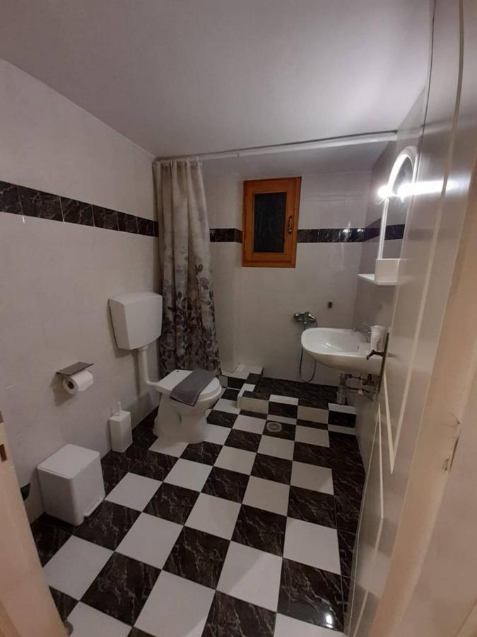 Keramidaki Mini Suites 4 Kalavryta Exteriér fotografie