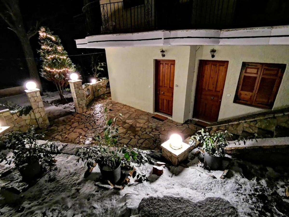 Keramidaki Mini Suites 4 Kalavryta Exteriér fotografie